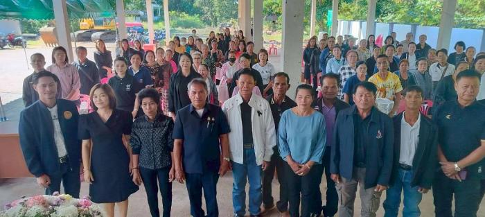 ผู้บริหารเข้าร่วมโครงการอบรมและศึกษาด...